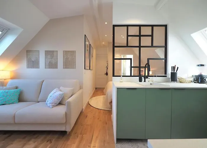 Luxury Flat With Amazing View On Eiffel Tower